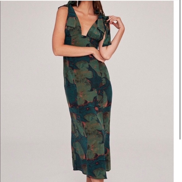 Stone Cold Fox Green Lily Roe Silk Dress - Picture 1 of 4